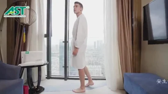 Disposable Men′s Multi-Style Bathrobe Non-Woven Fabric Sleepwear